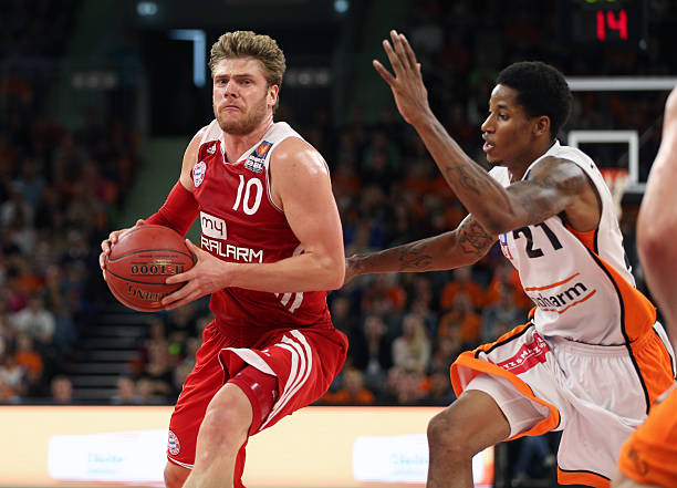 在过去的足 在过去的足