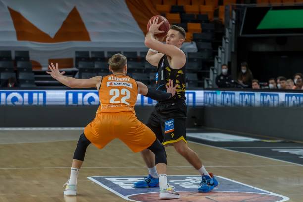 但一旦融入 但一旦融入