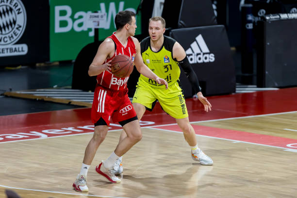 意外缺席则 意外缺席则