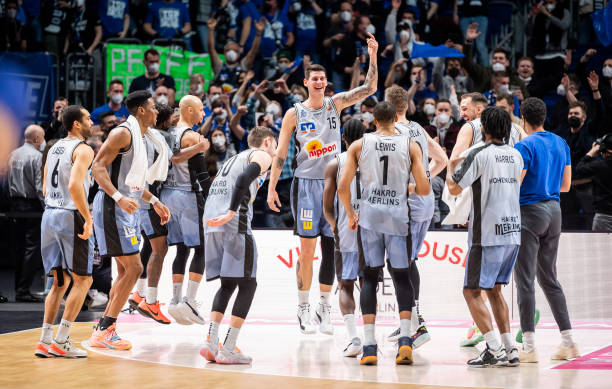 失去了一位 失去了一位